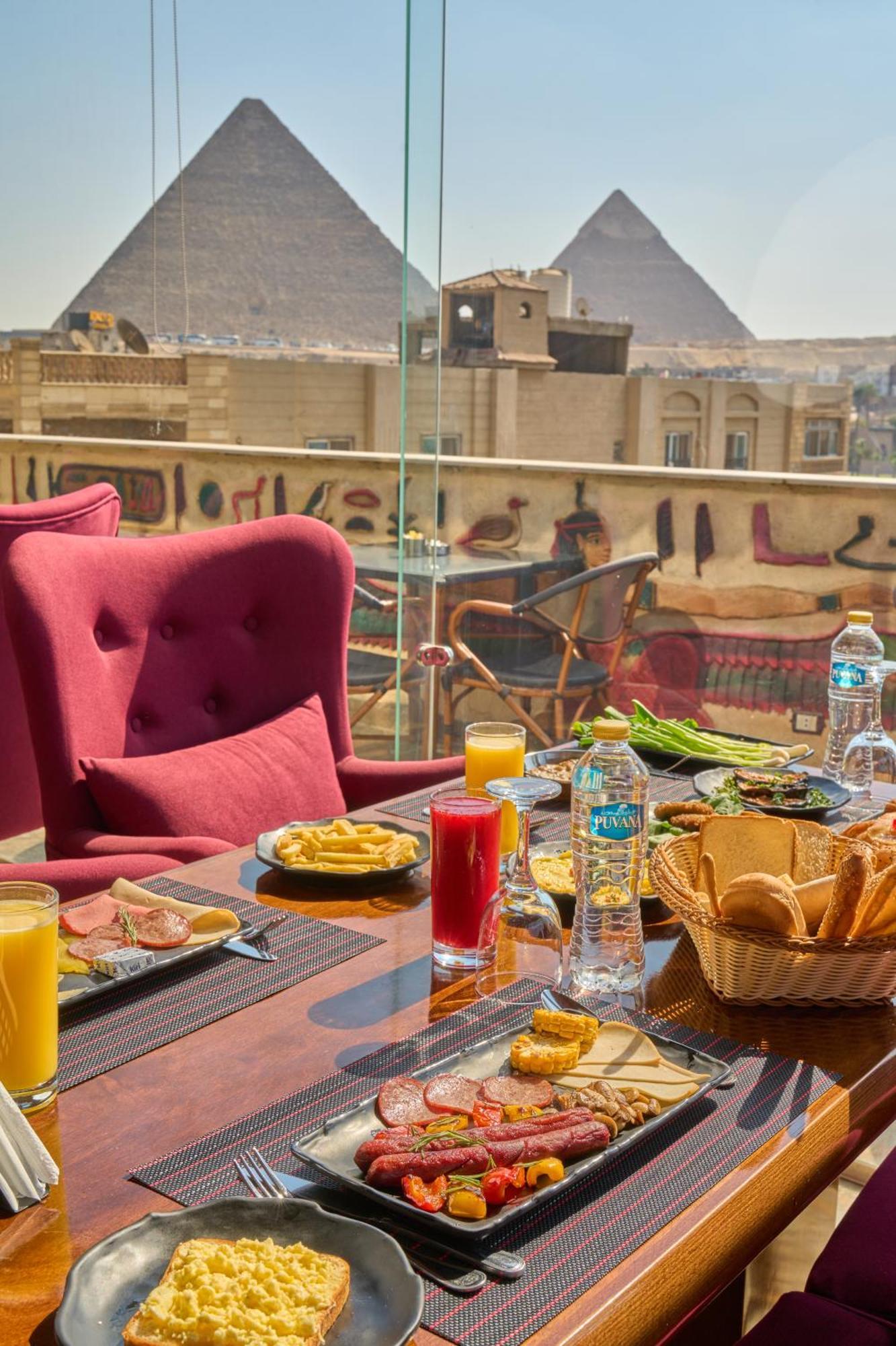 King Pyramids View Hotel Kafrat al Jabal Exterior foto