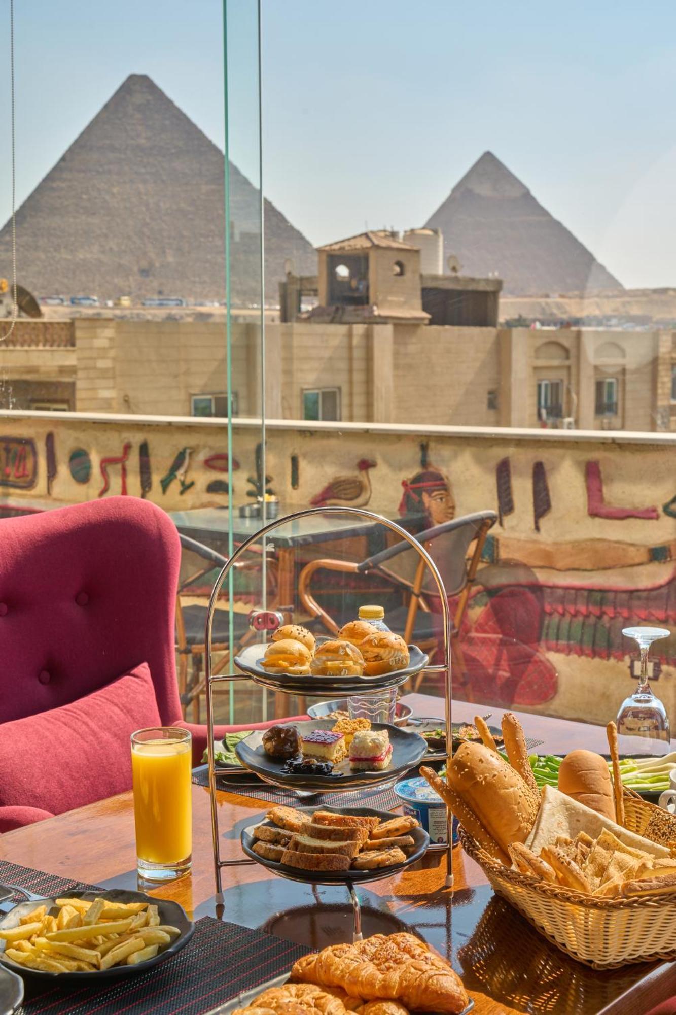King Pyramids View Hotel Kafrat al Jabal Exterior foto