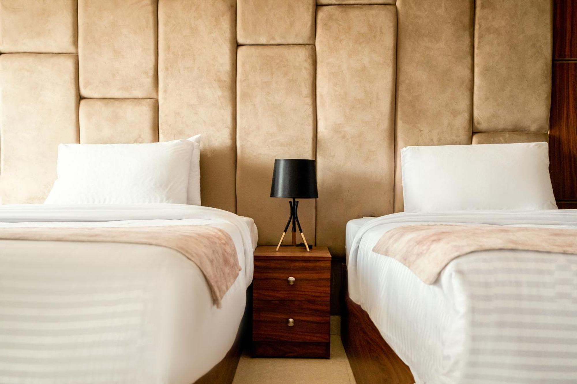 King Pyramids View Hotel Kafrat al Jabal Exterior foto